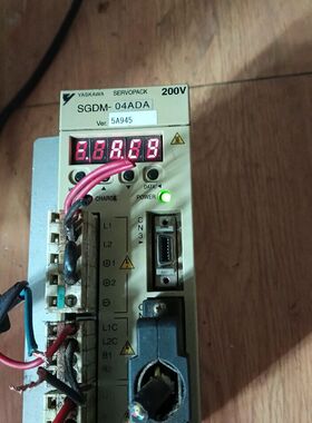 拆机安川伺服驱动器 SGDM-04ADA 0.40KW 22