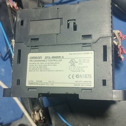 2组配件出龙CP1L-M40DR-A 成色不好 有意