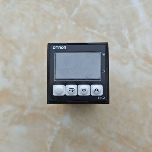 龙温控器E5CZ-C2MT