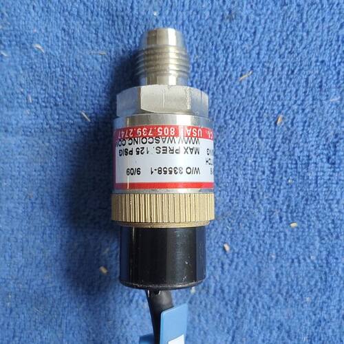 WASCOU159-51W2B-X1916压力开关
