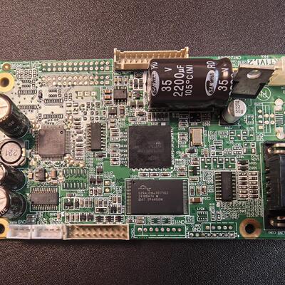 NXP LPC2420FET208 S29AL016J70T