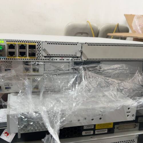 C8300-1N1S-4T2X成色不错