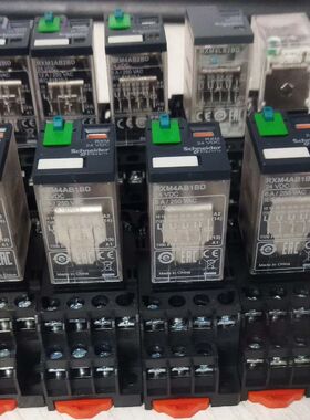 RXM4AB1BD(基座RXZE1M4C) 有6套 RXM2