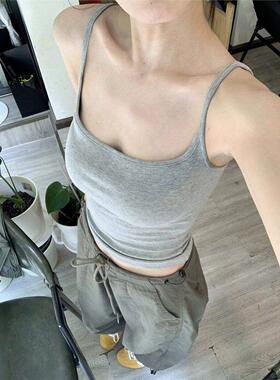 灰色吊带背心女带胸垫2026新款夏季内搭打底美背文胸一体外穿上衣