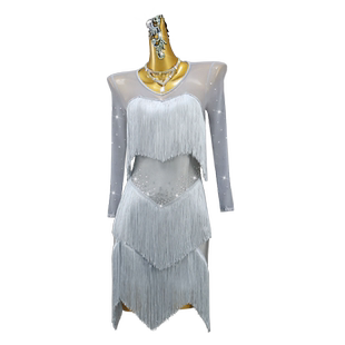 2026新款灰拉丁舞比赛表演出连衣裙专业高级舞蹈流苏花服solo女童