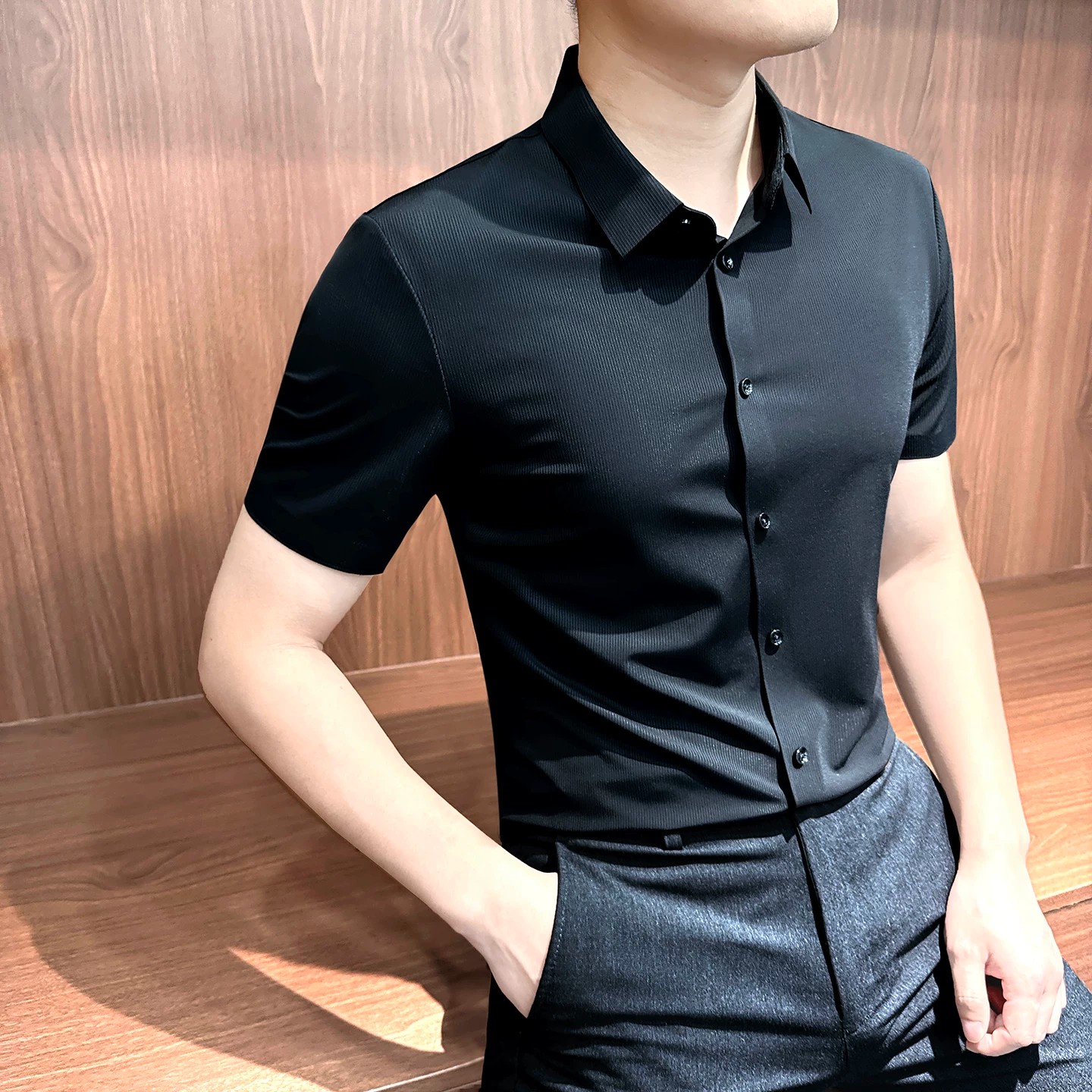 2026夏季男士冰丝修身短袖衬衫