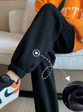 黑色运动裤女春秋款2025冬季加绒显瘦休闲裤棉哈伦小个子束脚卫裤