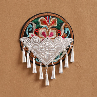 贵州苗族特色民族风手工苗绣磁吸冰箱贴刺绣苗银流苏文创纪念礼品