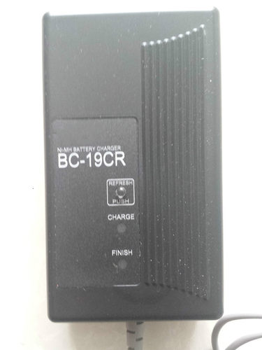 拓普康BC-19B/BC-19CR充电器适用BT-31QB/BT-32Q电池CTS-1 充电器 - 封面