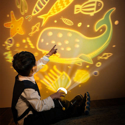 芮八生日礼物送女朋友星空投影灯卧室浪漫星光灯儿童床头小夜灯生
