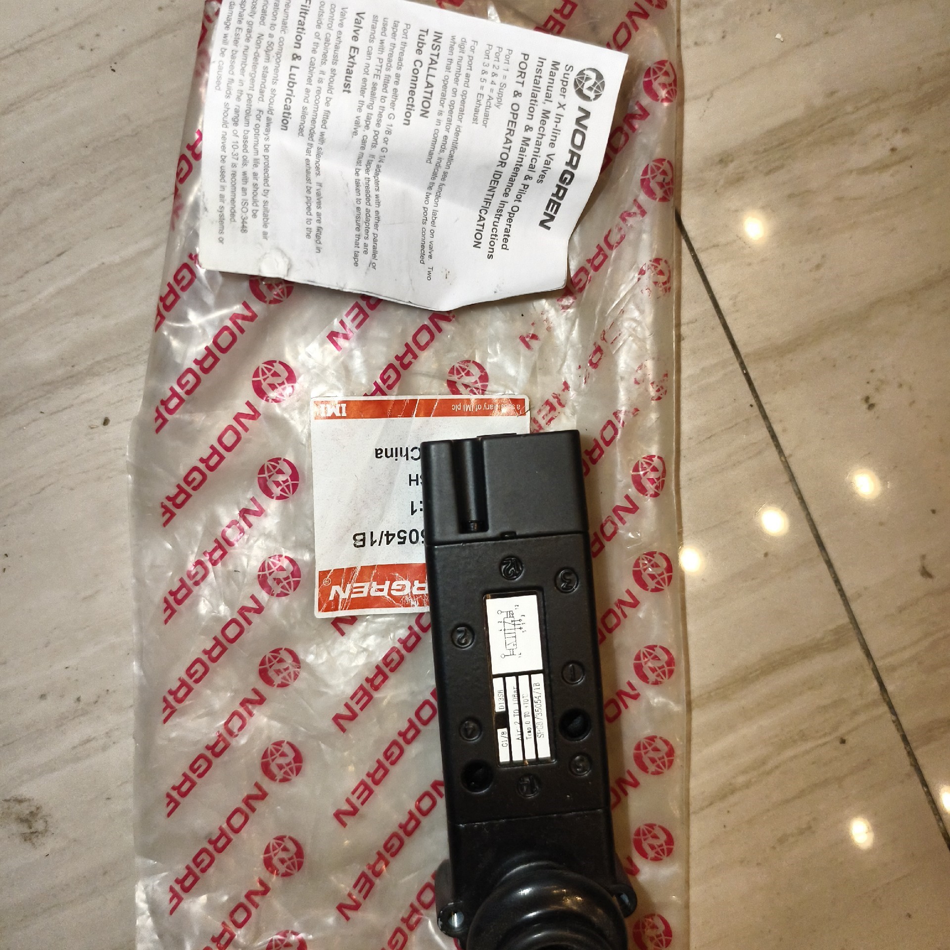 诺冠 SPGB/35054/1B   气控换向阀/手扳阀实物议价产品