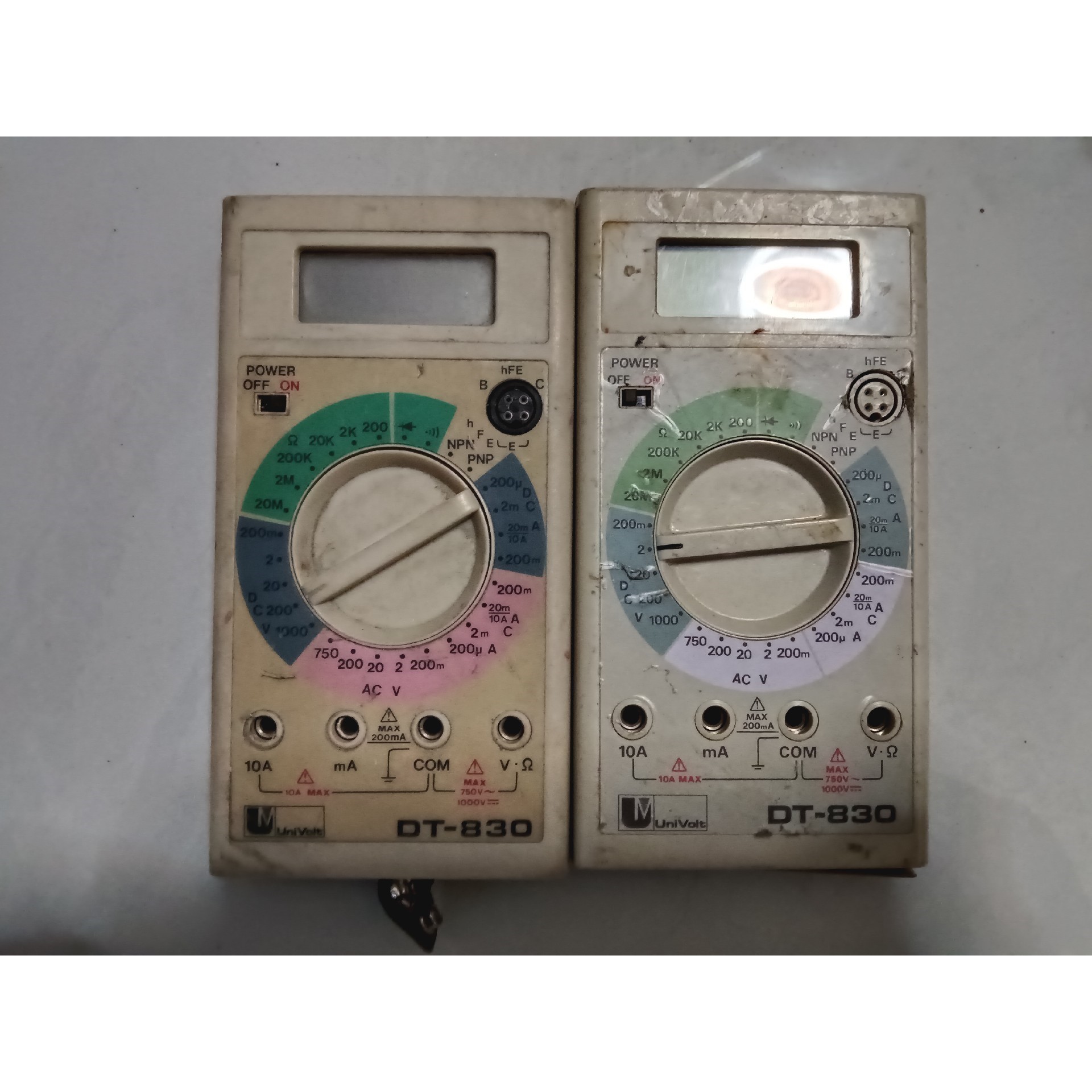 万用表  dt-830成色型号样式如图有需要的看好再拍外表如议价产品