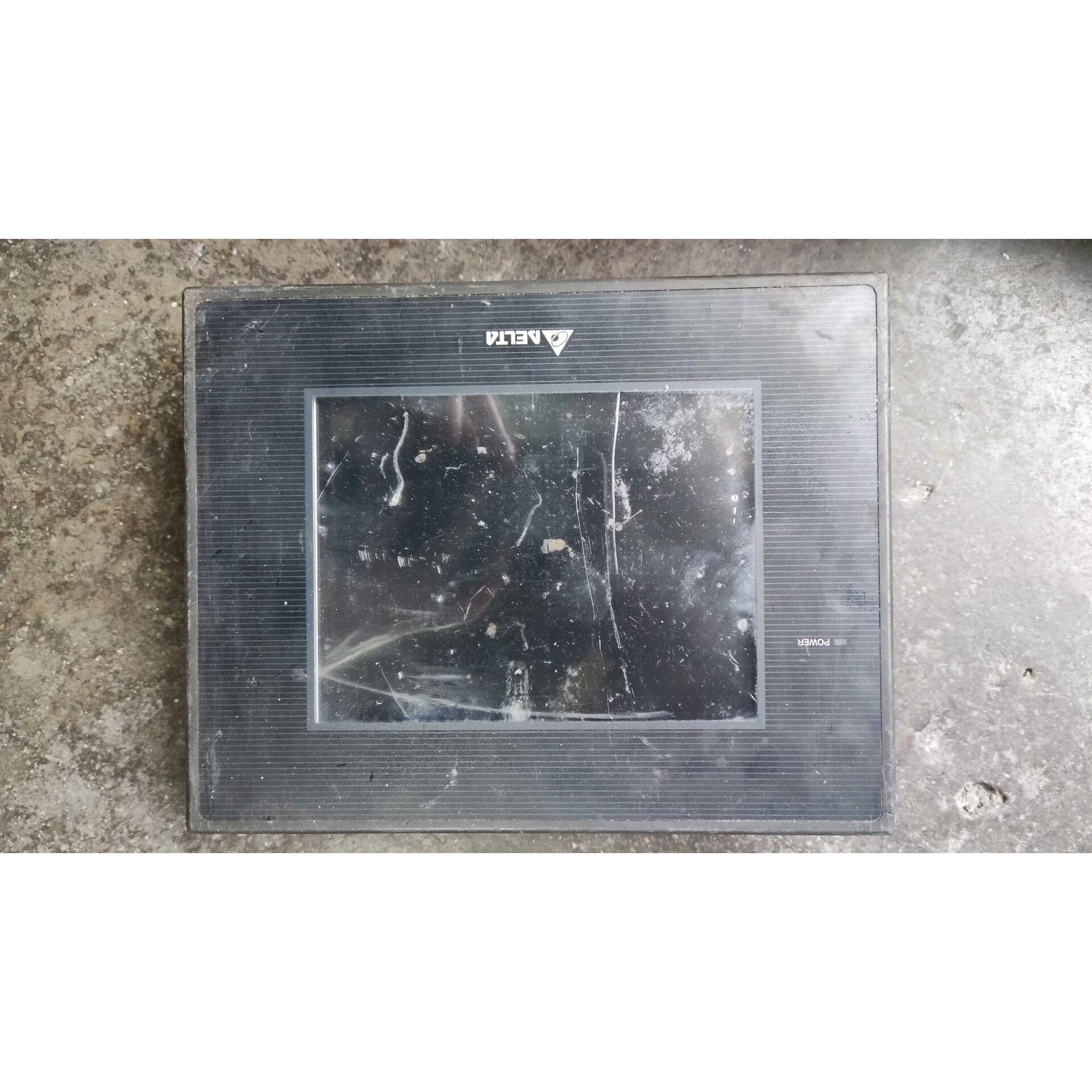 DOP-B05S100 台达触摸屏,7寸,一台,成色议价产品