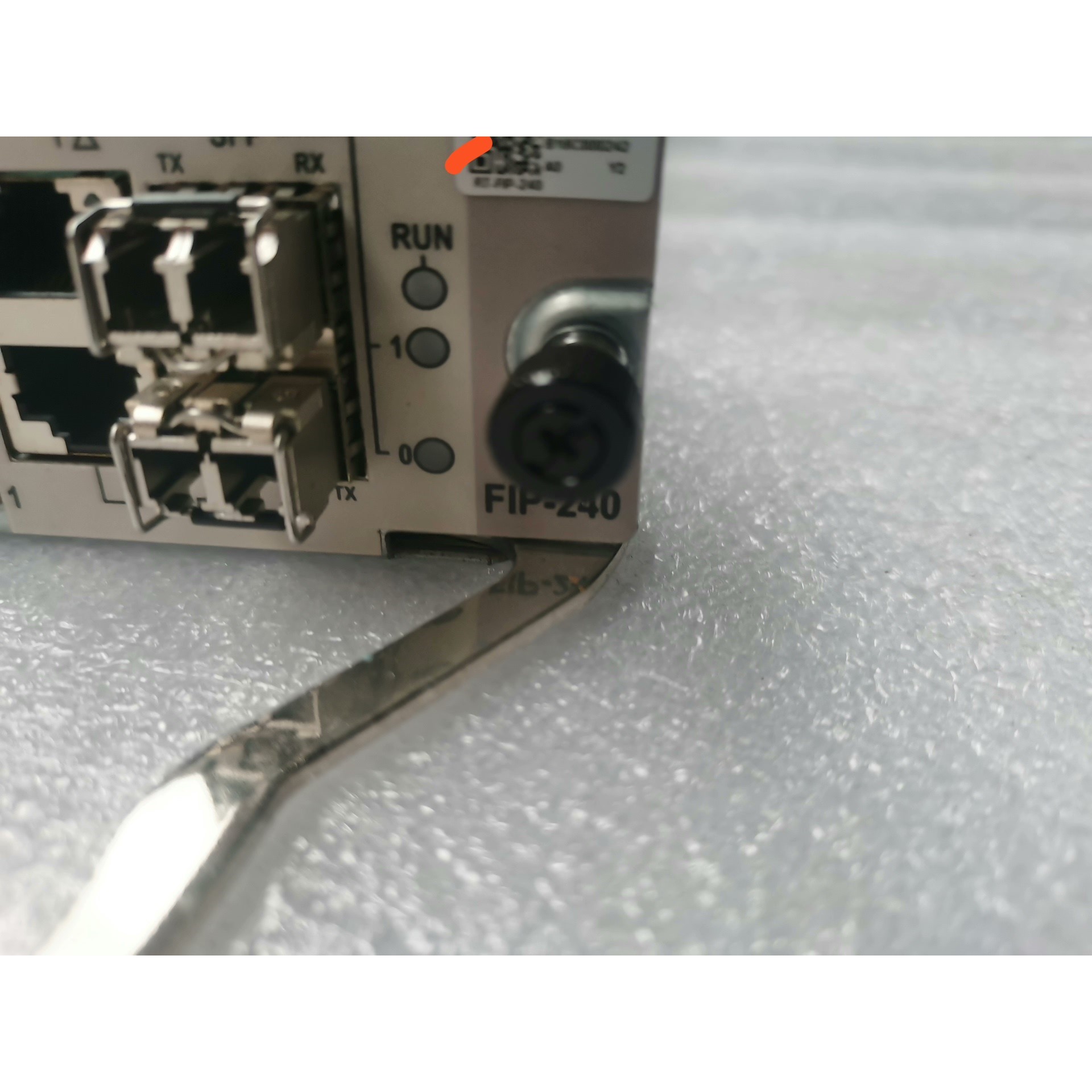 RT-FIP-240-H3 SR66系列可选板卡 灵活接口议价产品