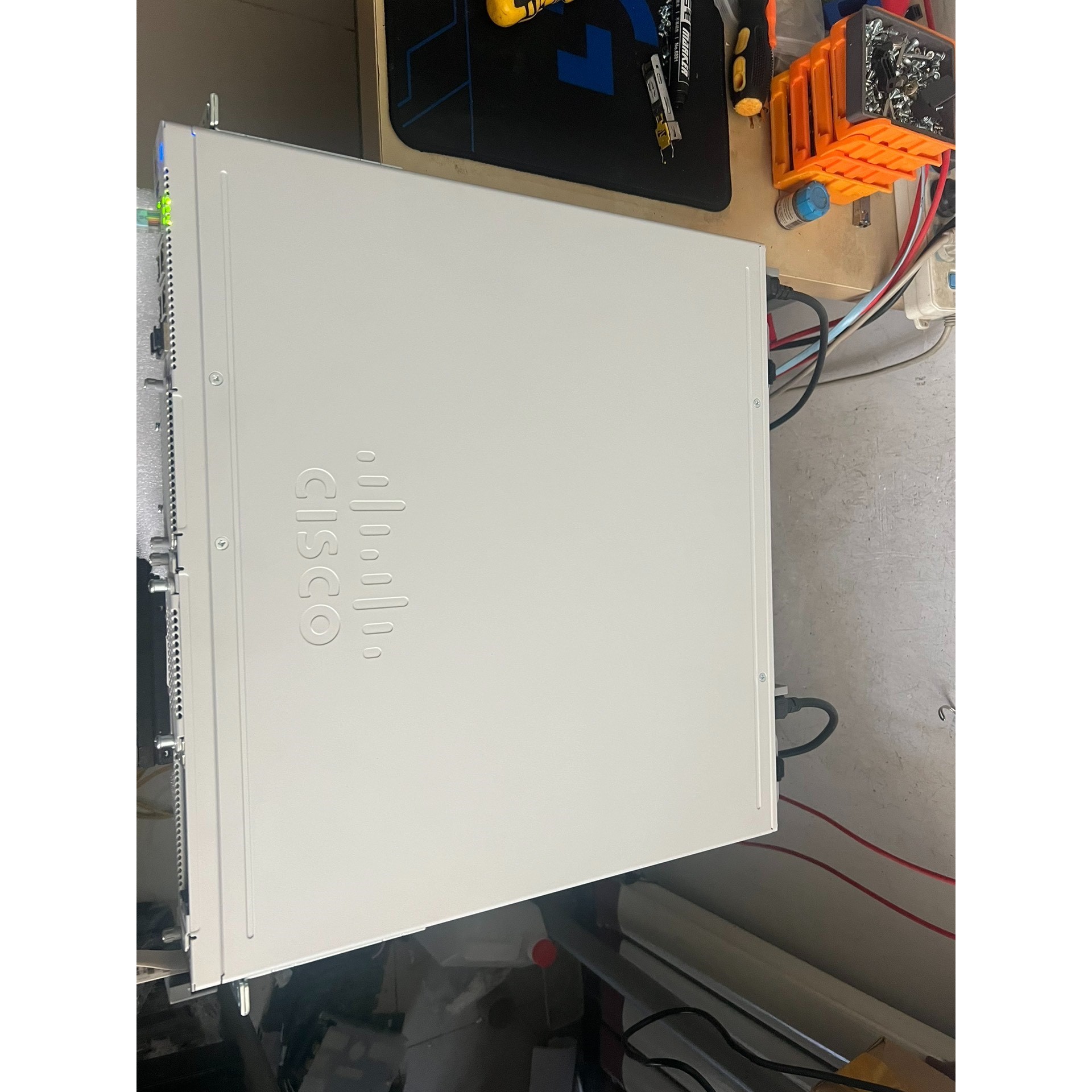 思科C8300-1N1S-6T C8300-2N2S-4T2议价产品