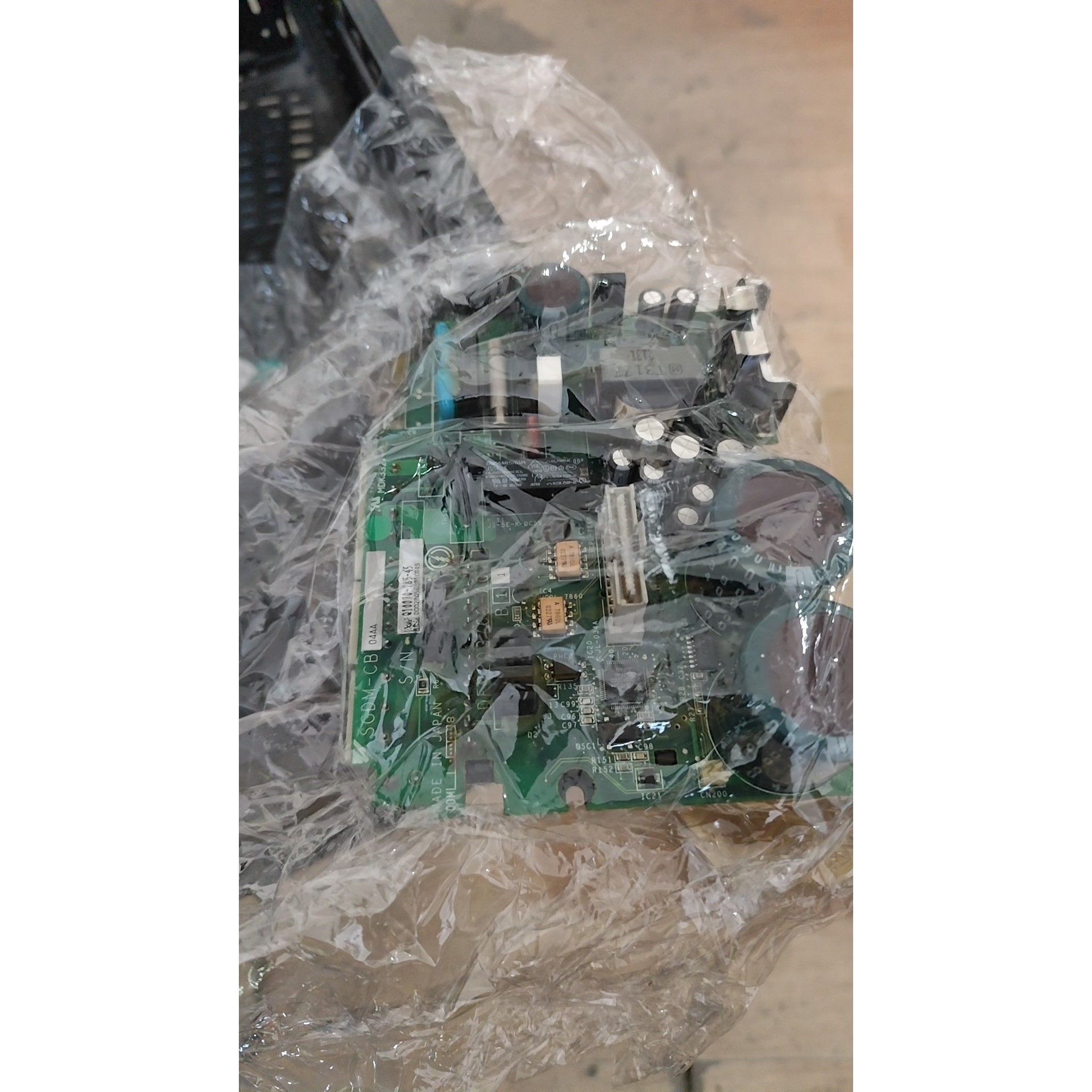 安川伺服驱动器电源板SGDM-CB04AA/MDK332V-