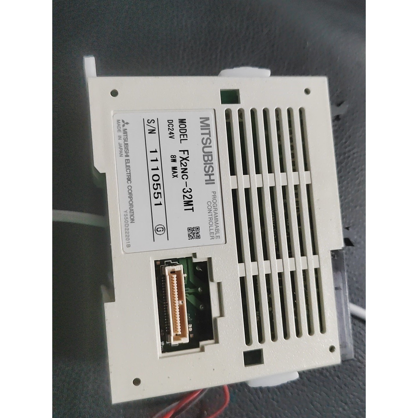 PLC模块,型号FX2NC-32MT,原装正品.成色轻微议价产品