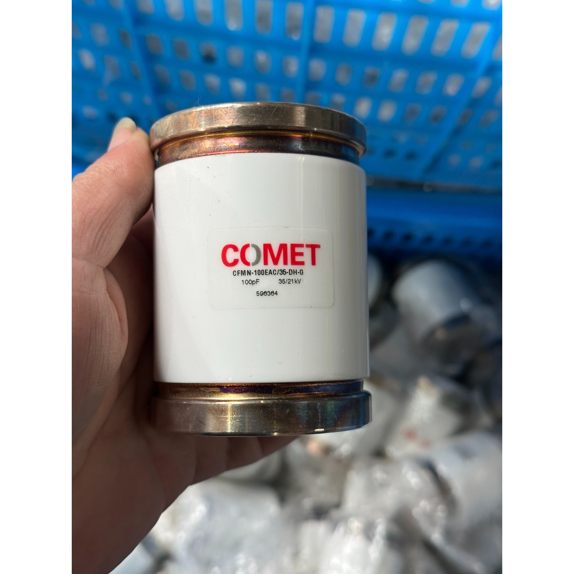 COMET科密电容CFMN-100EAC/35-DH-G议价产品