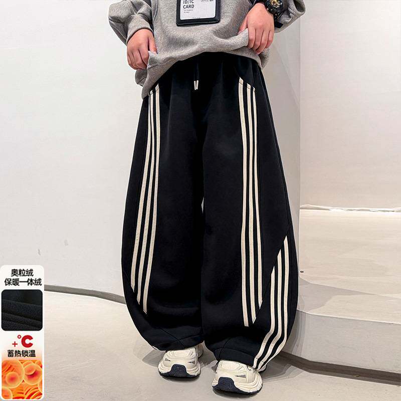 高档品牌男童休闲阔腿加绒加厚直筒卫裤26新款中大儿童洋气韩版男