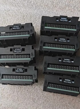 议价工业连接器，型号571011 H613 R01和560966