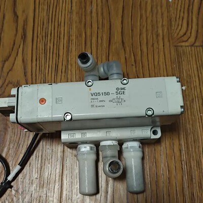 议价SMC电磁阀VQ5150-5GE，日本原装正品，功能正常。外