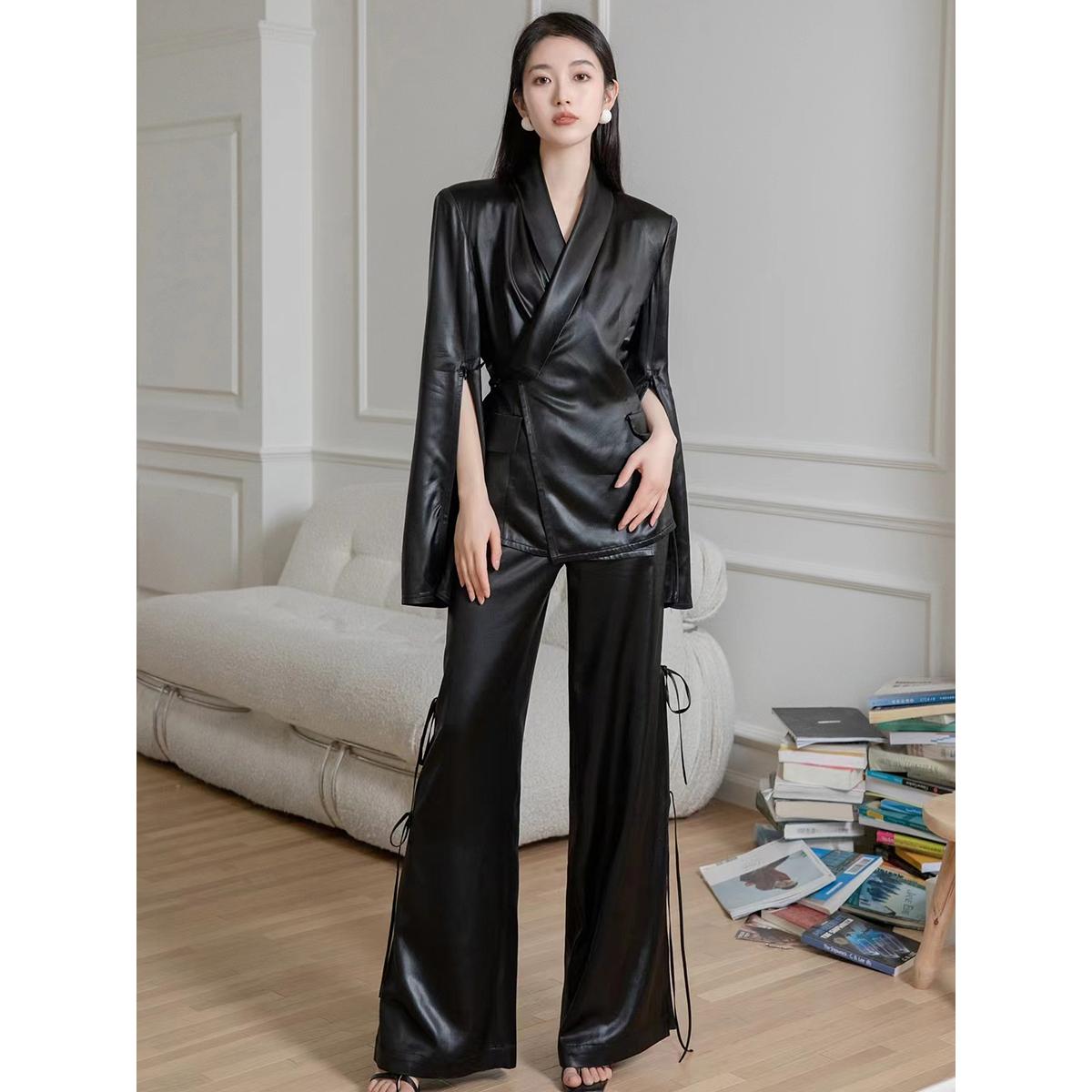 2024新款时尚套装交襟西服仿皮裤