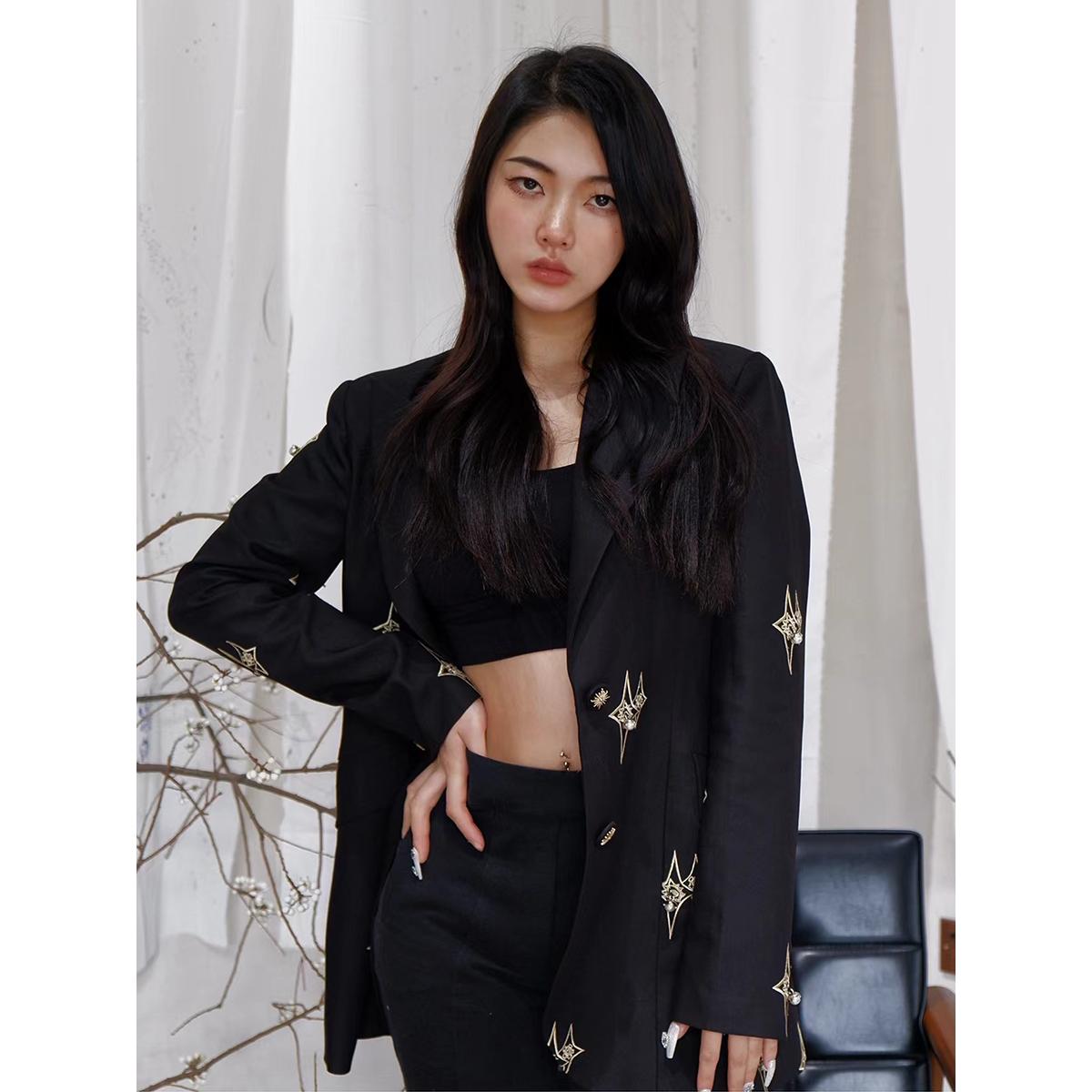 时尚刺绣钉珠洋气西服女修身长裤