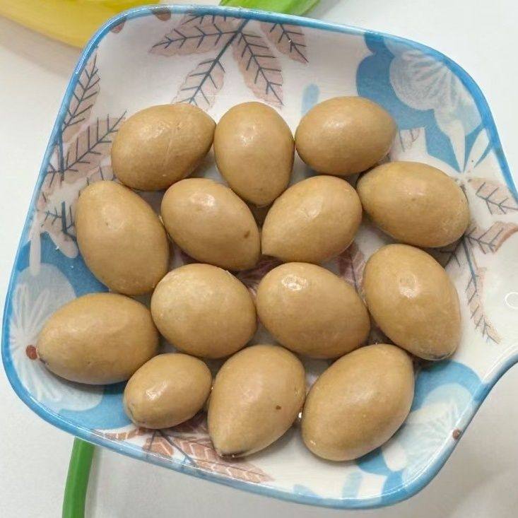 拿铁巴旦木仁巧克力夹心糖拿铁味杏仁坚果巴旦木年货零食袋装500g