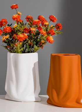 现代INS风陶瓷褶皱宽口花瓶简约镀银家居玄关桌面装饰高颜值摆件