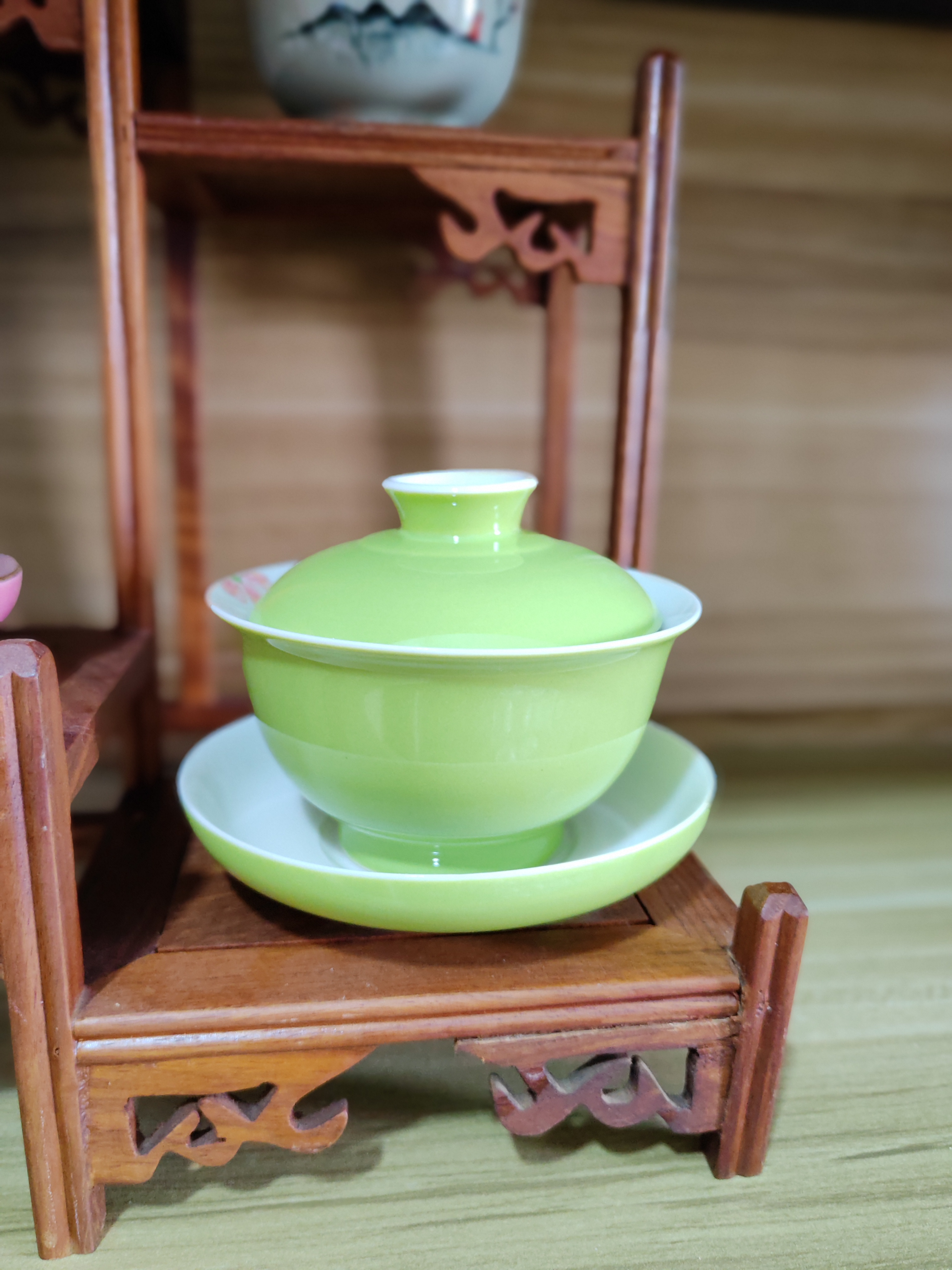 手绘樱花盖碗绿满容约170ml盖下130ml