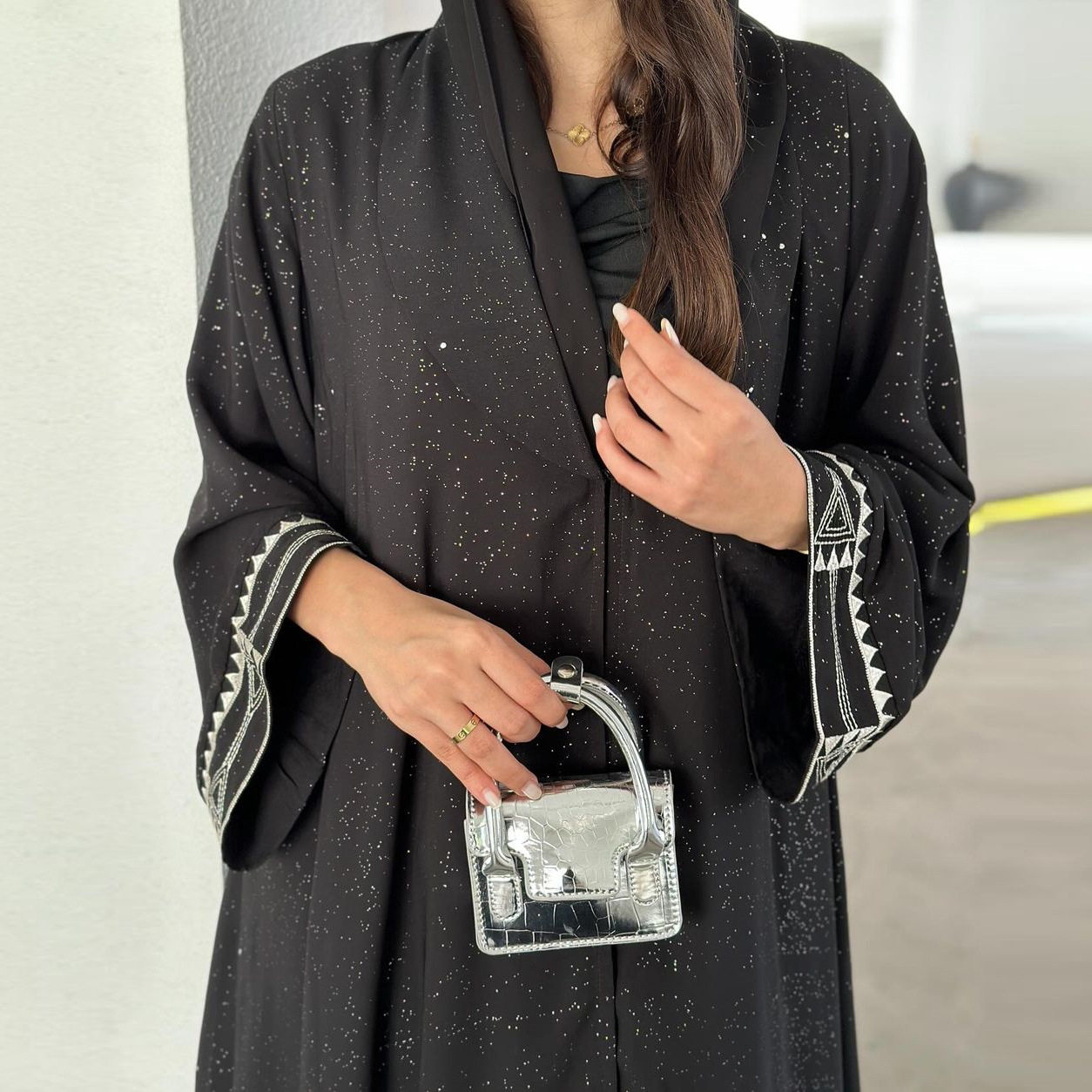 女装时尚精美刺绣开衫旅游长袍外穿 Cardigan robe
