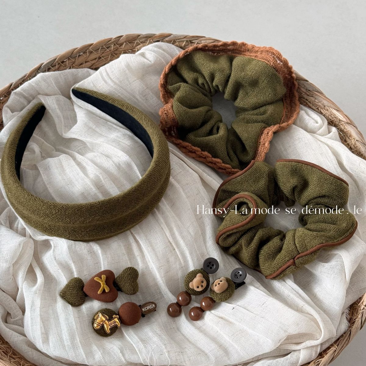 韩系可爱色系布艺刘海夹小熊头碎发爱心甜美发夹高级感精致一字夹