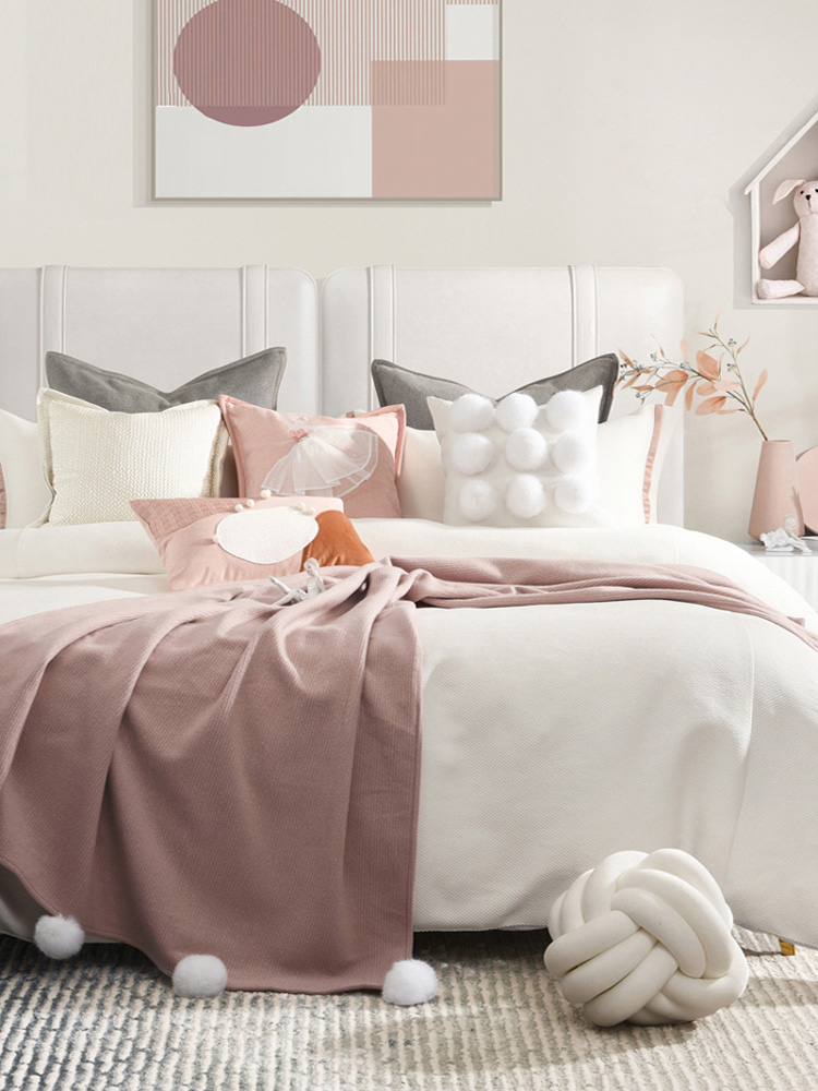 样板间粉色女孩儿童房床品11件套