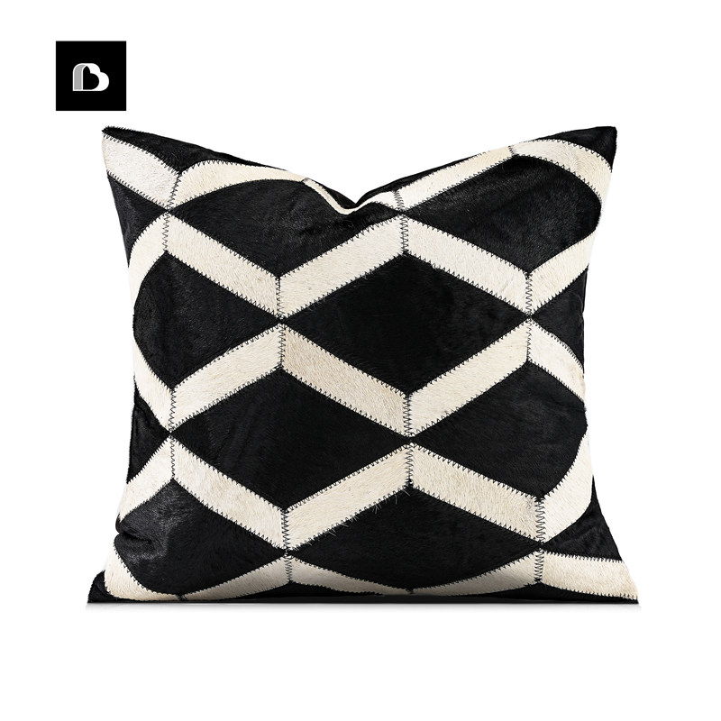 设计师款抱枕沙发靠枕现代轻奢米白黑高级马毛拼接样板间客厅靠垫