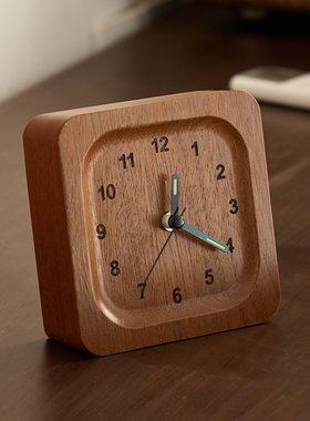 简约桌面实木夜光闹钟静音座钟办公家用台式摆件原木床头小时钟