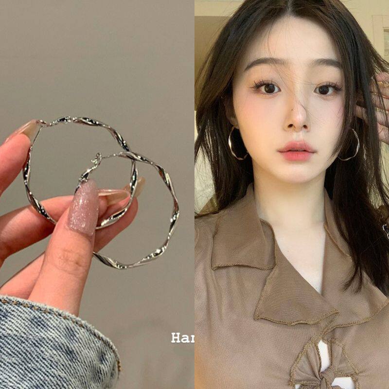 耳钉小众设计高级感耳饰女