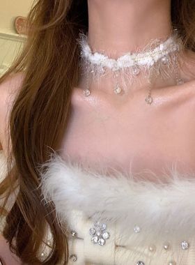 纯欲风白色毛绒choker项链甜美秋冬新年氛围感毛衣链颈链