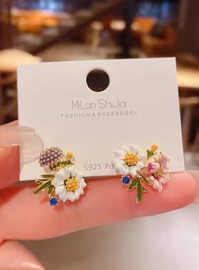 花朵不对称耳环高级感气质