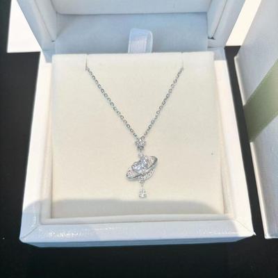 梦幻星月项链女爆款ins轻奢气质小众高级吊坠锁骨链送女友礼物