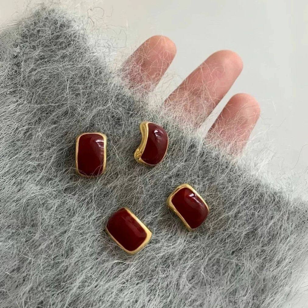 复古车厘子红滴釉显白耳环小众设计酒红色耳钉女高级感无耳洞耳夹