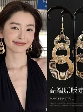 复古港风!金色圆圈耳环2025新款爆款百搭高级感夸张耳饰显脸小