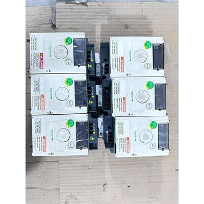 施耐德ATV12H037M2 0.37KW 220V 成色漂议价