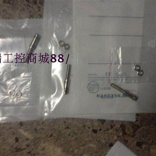 易福门接近开关IY5036 IY5048 IY5051 IY5052 IY5034 IY5033