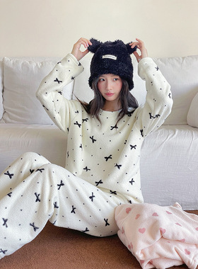 【绒绒甜豆】2026奶舒绒圆领居家服两件套装女冬季保暖睡衣W0015D