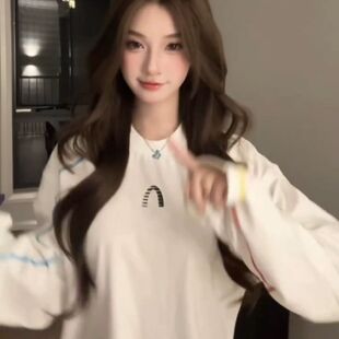 情侣美式复古爆款撞色拼接长袖秋季印花不规则t恤宽松显瘦上衣女