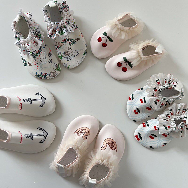 儿童沙滩鞋男女童宝宝海南三亚可下水溯溪浮潜鞋软底防滑小童速干