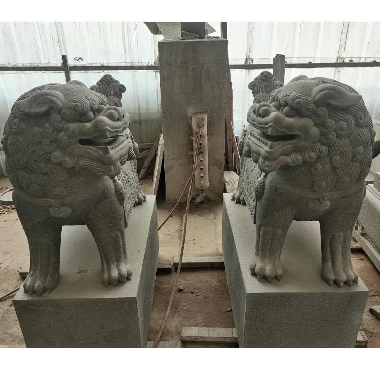 石头狮子一对摆件看门镇宅家用门口石狮子天然石雕青石小号石狮子