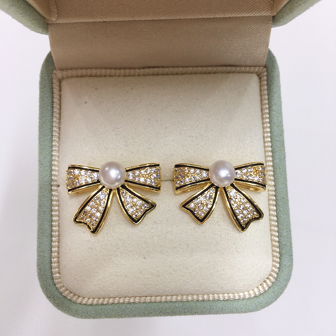 淡水珍珠耳钉女甜美微镶锆石滴油蝴蝶结派对珍珠耳饰