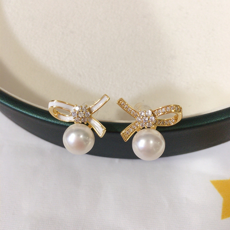 天然淡水珍珠耳环女18K包金轻奢高级风蝴蝶结珍珠耳钉ins小红书