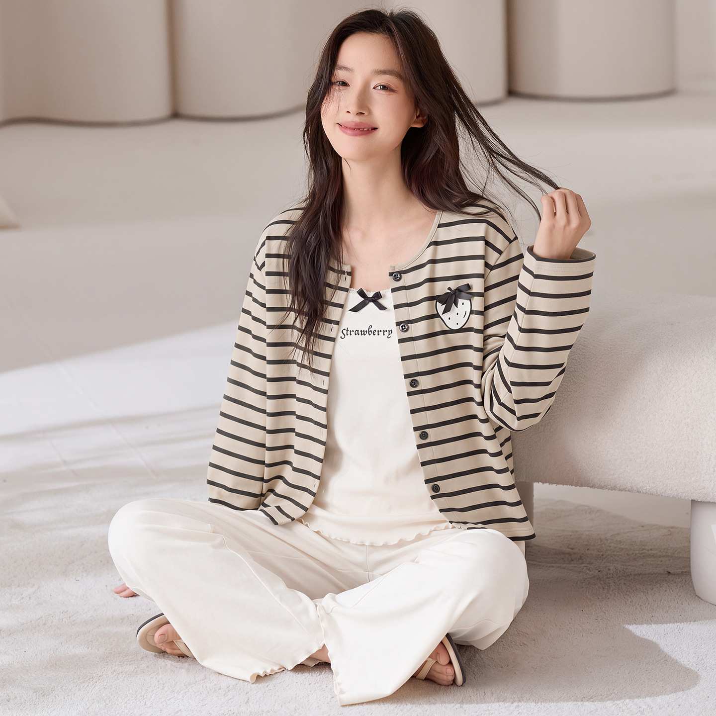 专柜品牌【纯棉】新款带胸垫吊带长袖长裤三件套睡衣女春秋季家居